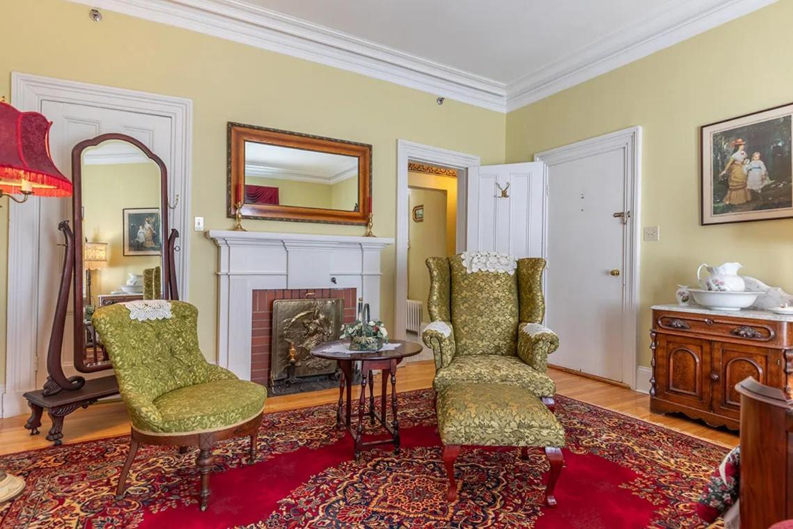 Fitzroy Hall Charlottetown Eksteriør bilde