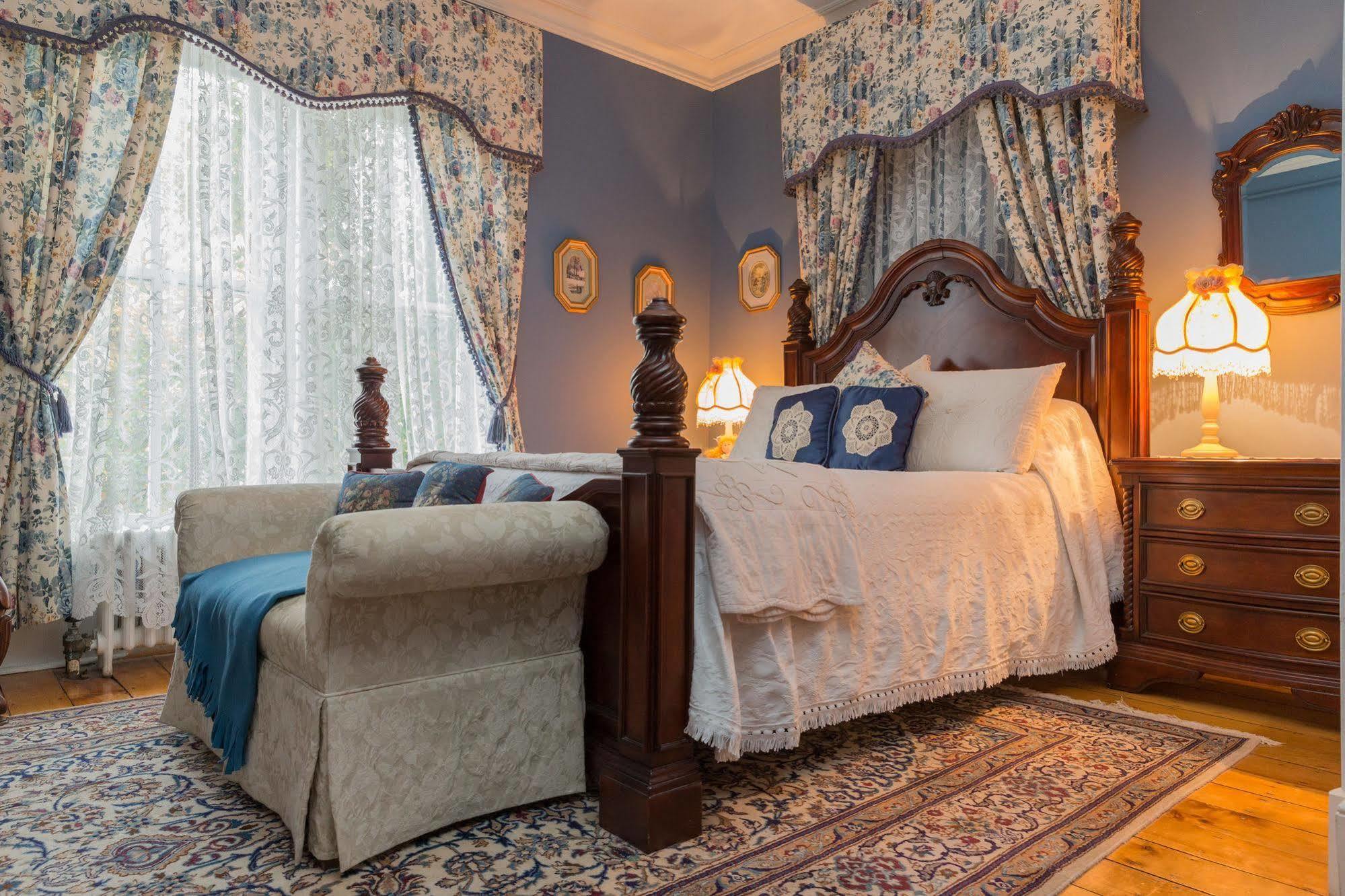 Fitzroy Hall Charlottetown Eksteriør bilde